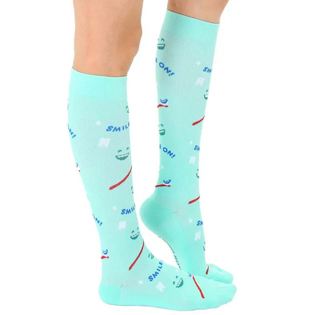 Dentist dental compression socks canada